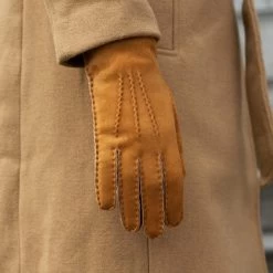 Beatrice - Italian Suede Leather Gloves With Luxurious Natural Sheep Fur Lining 19 Beatrice - Italian Suede Leather Gloves With Luxurious Natural Sheep Fur Lining -Fratelli Orsini Shop 3 be0c4671 2ce3 4f3d bdc2 911cc9788e88