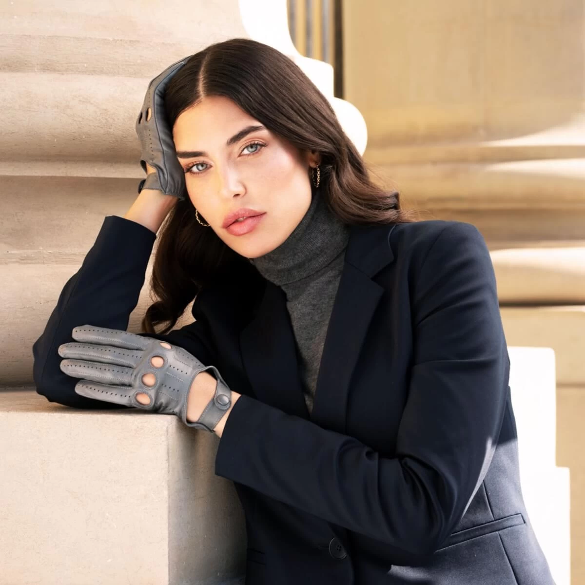 Alessa (grey) - Classic Italian Lambskin Leather Driving Gloves 2 Alessa (grey) - Classic Italian Lambskin Leather Driving Gloves - Image 2