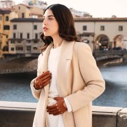 Alessa (cognac) - Classic Italian Lambskin Leather Driving Gloves & Touchscreen Feature 14 Alessa (cognac) - Classic Italian Lambskin Leather Driving Gloves & Touchscreen Feature -Fratelli Orsini Shop Alessa 3 a7d99e54 4af9 49e2 9681 9d7d2b3c2658