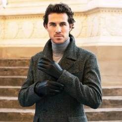 Alessandro (black) - Italian Lambskin Leather Gloves With Cashmere Lining & Touchscreen Feature -Fratelli Orsini Shop Alessandro 1 1feff7c2 e44f 4bda 85b0 0637b7039eff