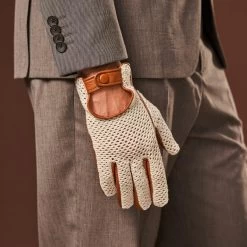 Arturo (cognac) - Hand-sewn Italian Crochet Driving Gloves From Lambskin Leather -Fratelli Orsini Shop Arturo 5