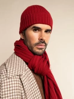 Milano (red) - 100% Cashmere Ribbed Beanie (unisex) -Fratelli Orsini Shop Beanie red cashmere fratelli orsini 1