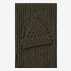 Milano (dark Green) - 100% Cashmere Ribbed Beanie (unisex) 19 Milano (dark Green) - 100% Cashmere Ribbed Beanie (unisex) -Fratelli Orsini Shop Cashmere beanie green fratelli orsini 4