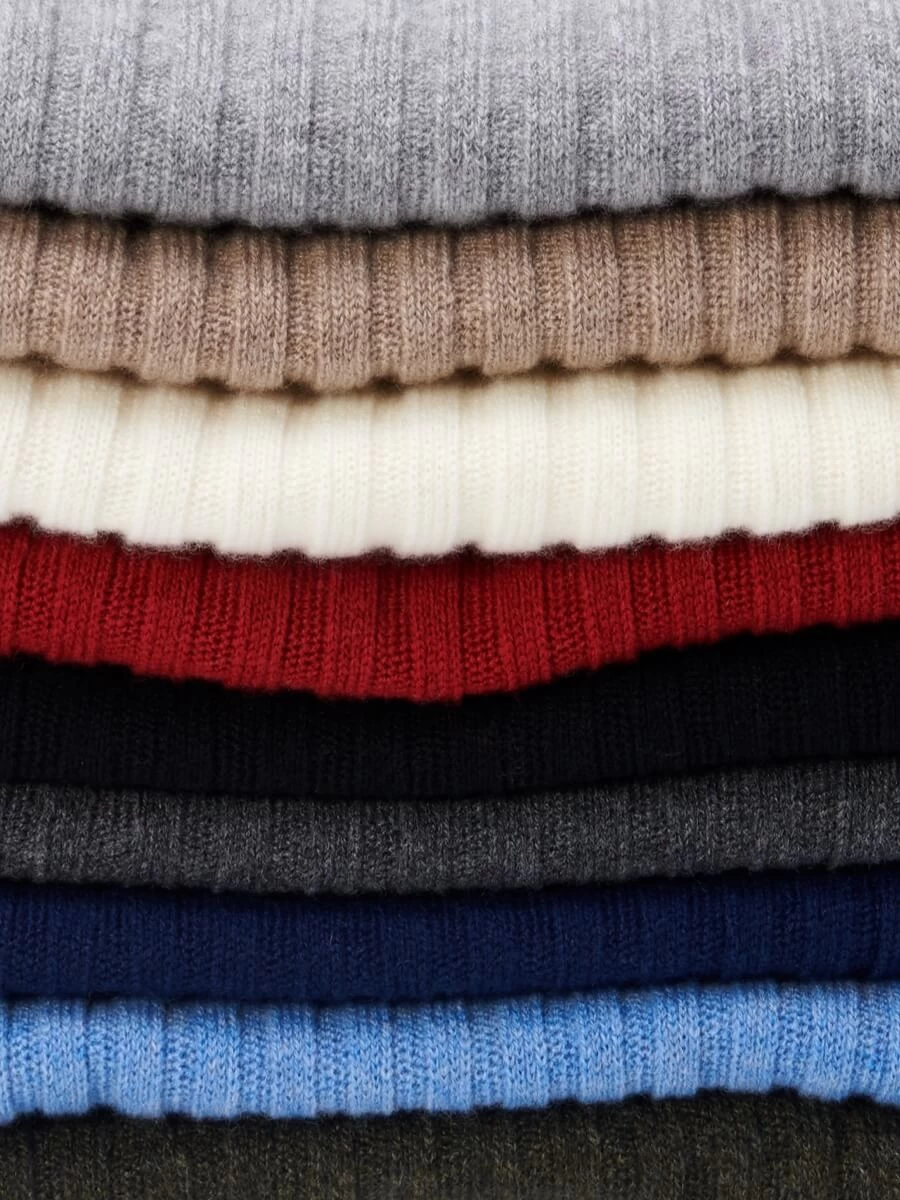 Napoli (dark Grey) - 100% Cashmere Ribbed Scarf (unisex) 6 Napoli (dark Grey) - 100% Cashmere Ribbed Scarf (unisex) - Image 6