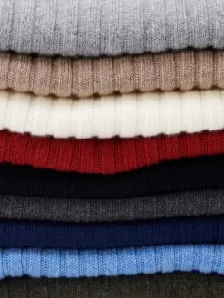 Napoli (red) - 100% Cashmere Ribbed Scarf (unisex) 23 Napoli (red) - 100% Cashmere Ribbed Scarf (unisex) -Fratelli Orsini Shop Cashmere scarf brown fratelli orsini 6 636a78e2 2cf5 4e7b ba31 aa6750e94a1c