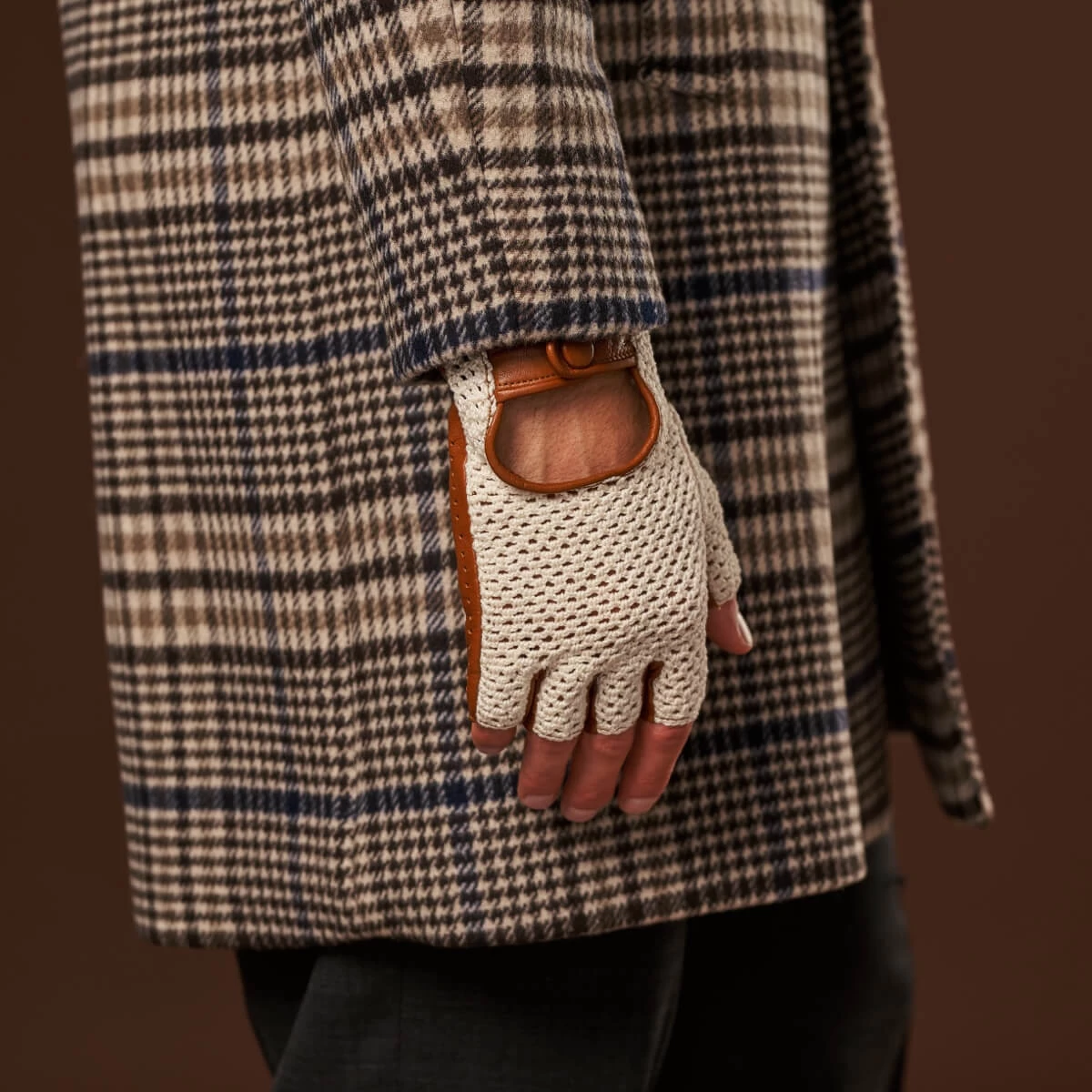 Dario (cognac) - Hand-sewn Italian Crochet Driving Gloves From Lambskin Leather 8 Dario (cognac) - Hand-sewn Italian Crochet Driving Gloves From Lambskin Leather - Image 8