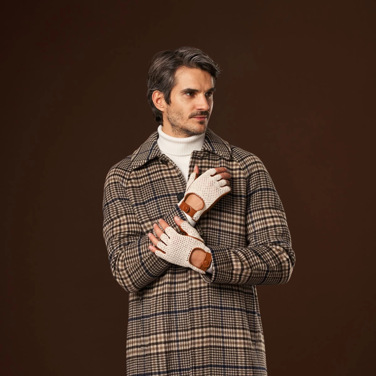 Dario (cognac) - Hand-sewn Italian Crochet Driving Gloves From Lambskin Leather 9 Dario (cognac) - Hand-sewn Italian Crochet Driving Gloves From Lambskin Leather - Image 9