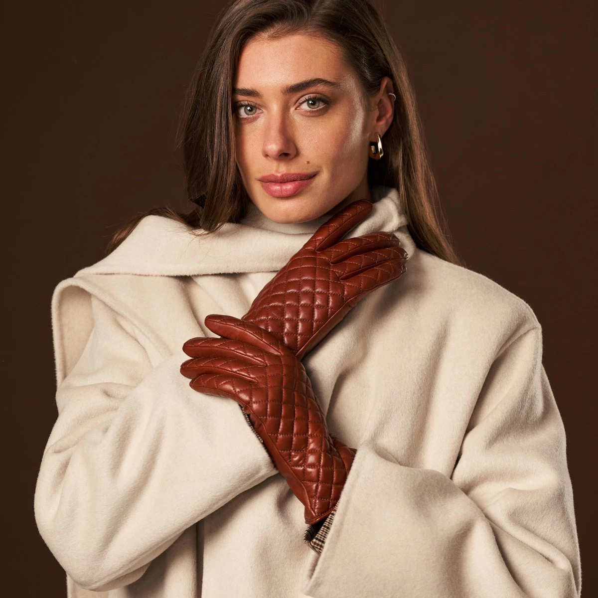 Emilia (brown) - Classic Italian Lambskin Leather Gloves With Cashmere Lining And Checkered Pattern 11 Emilia (brown) - Classic Italian Lambskin Leather Gloves With Cashmere Lining And Checkered Pattern - Image 11