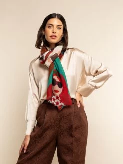 Evelina - Soft And Lightweight Italian Scarf From Premium Wool -Fratelli Orsini Shop FO Evelina wool scarf 7
