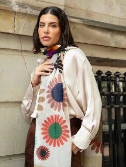 Evelina (yellow) - Soft And Lightweight Italian Scarf From Premium Wool -Fratelli Orsini Shop FO Evelina wool scarf 9 63501376 ffec 4d39 b3cb 6318595571e6