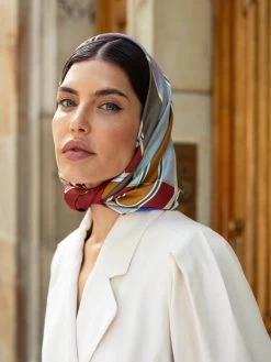 Fiorella (red/blue) - Soft And Lightweight Italian Foulard From Pure Silk -Fratelli Orsini Shop FO Fiorella Silk Scarf 12