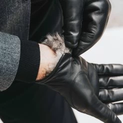 Marco (black) - Italian Lambskin Leather Gloves With Brown Rabbit Fur Lining 20 Marco (black) - Italian Lambskin Leather Gloves With Brown Rabbit Fur Lining -Fratelli Orsini Shop Fratelli Orsini mens gloves black fur lining 4