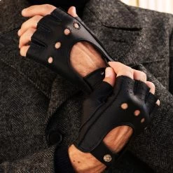 Vincenzo (black) - Fingerless Italian Driving Gloves Made Of American Deerskin Leather -Fratelli Orsini Shop Fratelli orisni deer leather driving gloves men 5 c09a9cfa eb36 4384 a08a cbf6e64bcdce