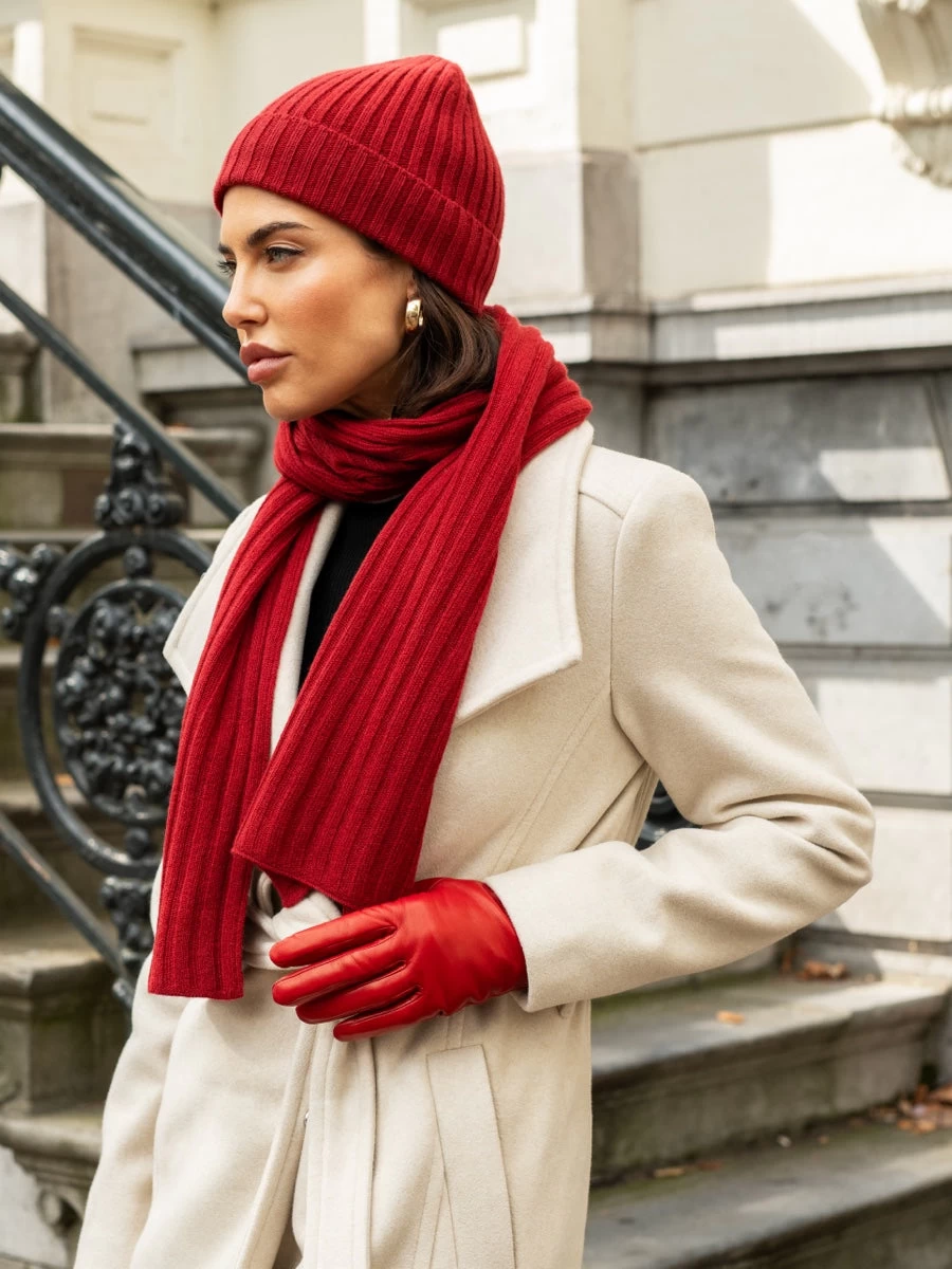 Napoli (red) - 100% Cashmere Ribbed Scarf (unisex) 15 Napoli (red) - 100% Cashmere Ribbed Scarf (unisex) - Image 15