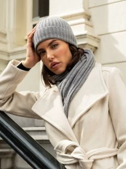 Napoli (light Grey) - 100% Cashmere Ribbed Scarf (unisex) -Fratelli Orsini Shop Fratelli orsini scarf beanie cashmere 3 90db3627 55e4 4155 b07d ad4113bfb25d