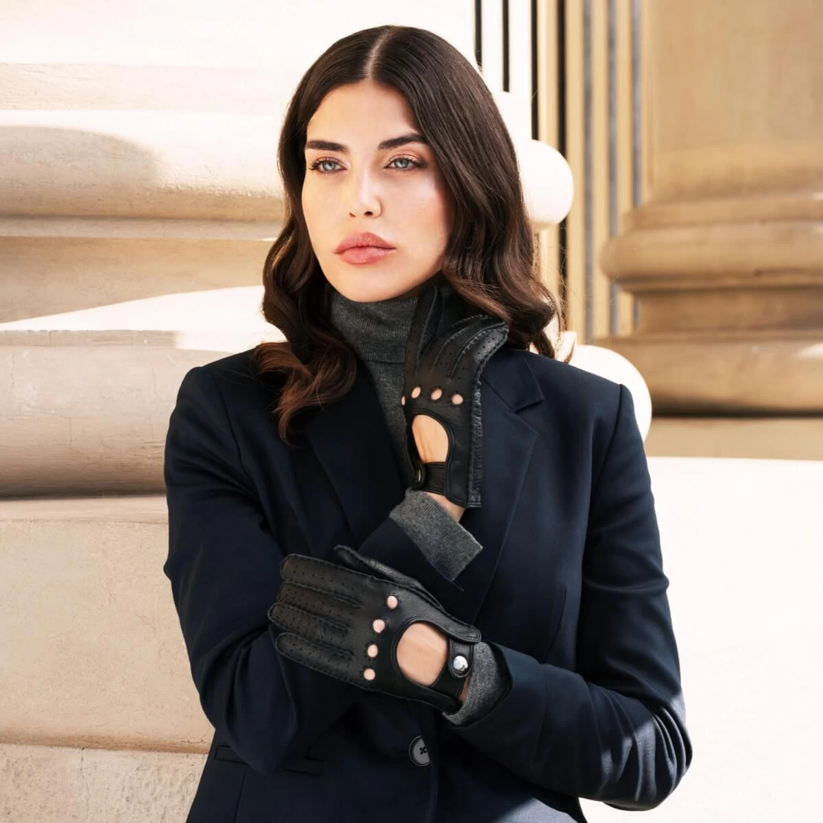 Maria (black) - Italian Driving Gloves Made Of American Deerskin Leather 3 Maria (black) - Italian Driving Gloves Made Of American Deerskin Leather - Image 3