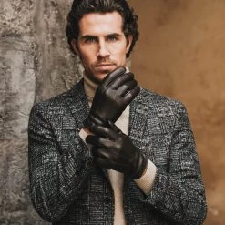 Giovanni (brown) - Classic Italian Lambskin Leather Gloves With Cashmere Lining & Touchscreen Feature -Fratelli Orsini Shop Giovanni mens leather gloves black fratelli orsini 3