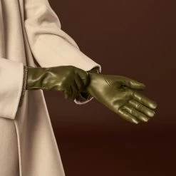Isabella (green) - Italian Lambskin Leather Gloves With Luxurious Cashmere Lining -Fratelli Orsini Shop Isabella 4 1