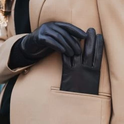 Isabella (black) - Italian Lambskin Leather Gloves With Cashmere Lining & Touchscreen Feature -Fratelli Orsini Shop Isabella womens leather gloves black fratelli orsini 1
