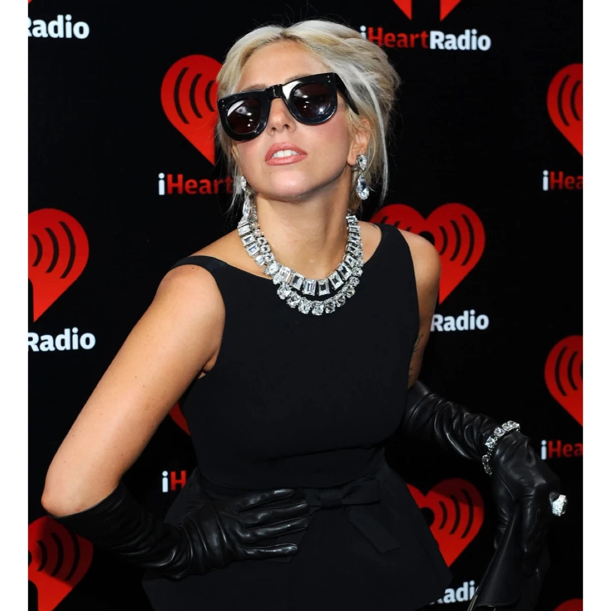 Elena (black) - Italian Silk Lined 6-button Length Leather Opera Gloves 11 Elena (black) - Italian Silk Lined 6-button Length Leather Opera Gloves - Image 11