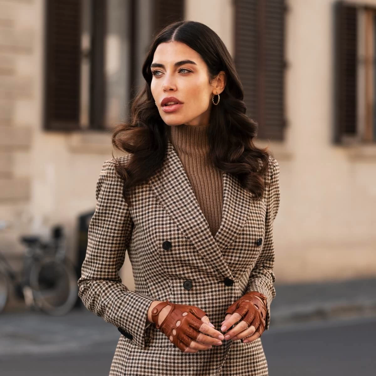 Rossana (cognac) - Italian Fingerless Lambskin Leather Driving Gloves 3 Rossana (cognac) - Italian Fingerless Lambskin Leather Driving Gloves - Image 3