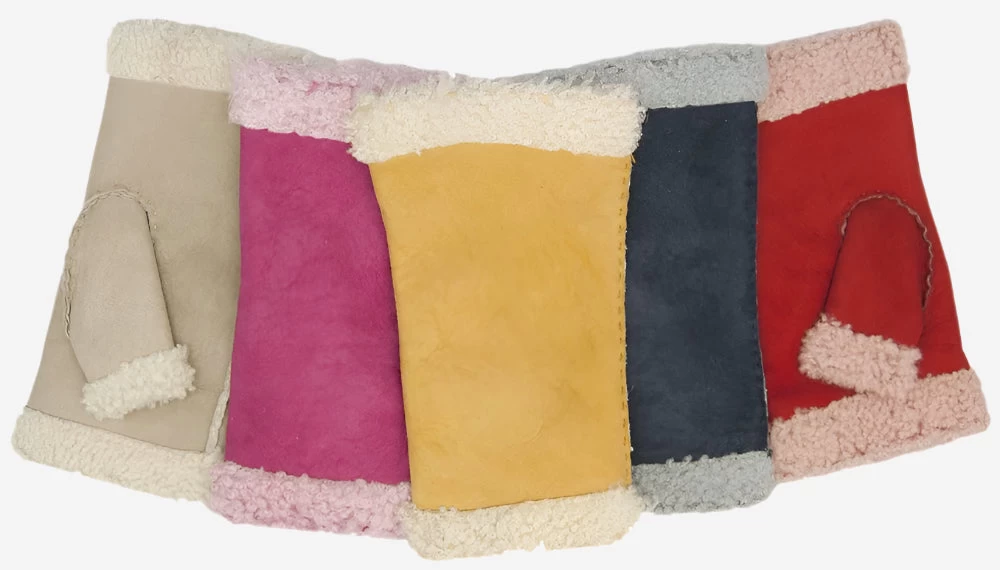 CA4163 (cranberry) - Women's Italian Lamb Shearling Fingerless Gloves 3 CA4163 (cranberry) - Women's Italian Lamb Shearling Fingerless Gloves - Image 3